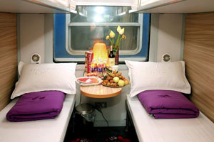 Train-Nha-Trang-Saigon